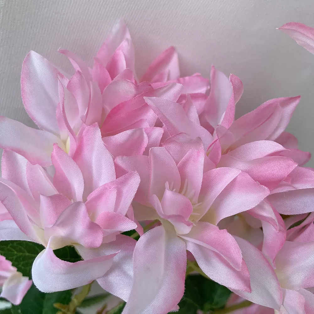 Cành hoa anh đào nhân tạo