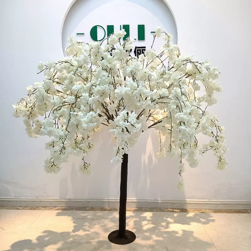 Cây anh đào nhân tạo