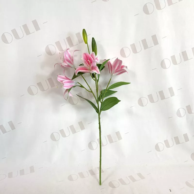 Hoa lily hổ nhân tạo