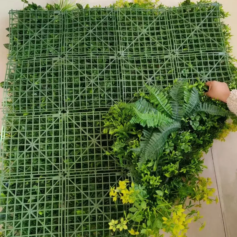 Bảng điều khiển tường màu xanh lá cây giả