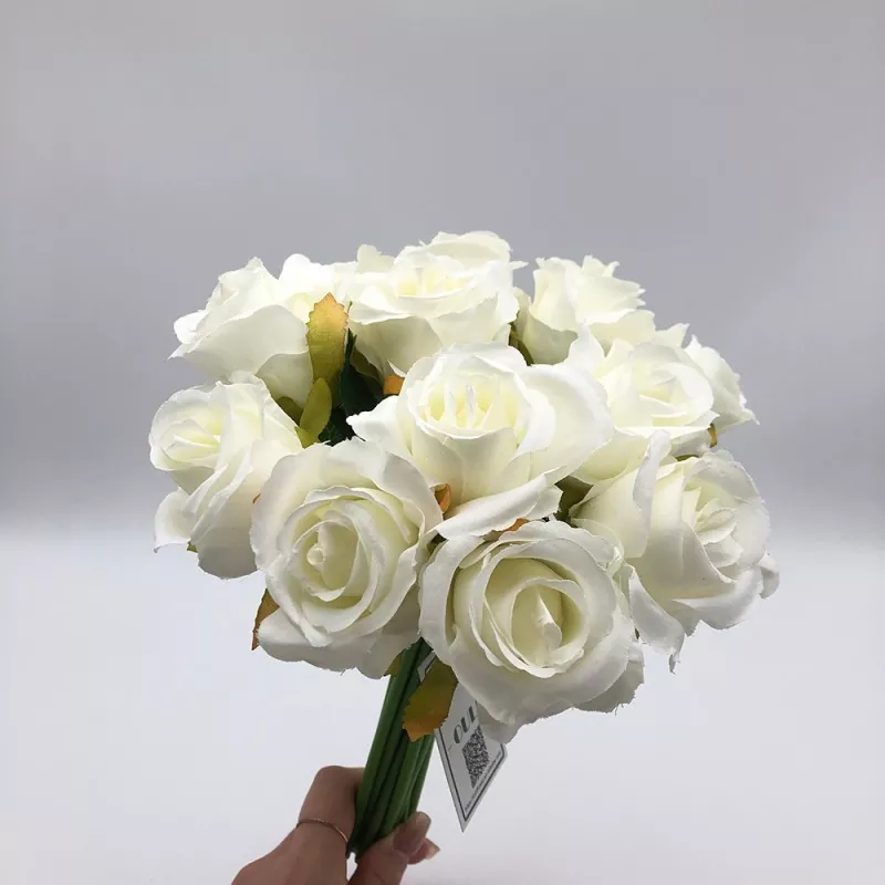 Áo cưới hoa hồng lụa